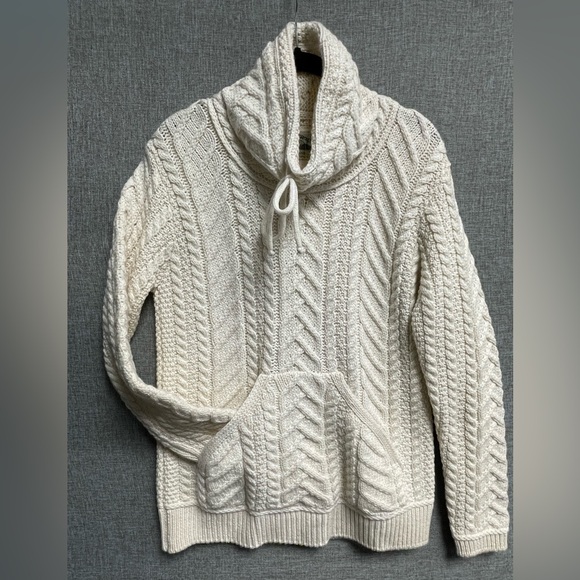 Aran Wool Drawstring Sweater - Picture 2 of 5